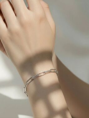 Silver Paperclip Chain Bracelet 3mm Stainless Steel Link Minimal Modern Trendy